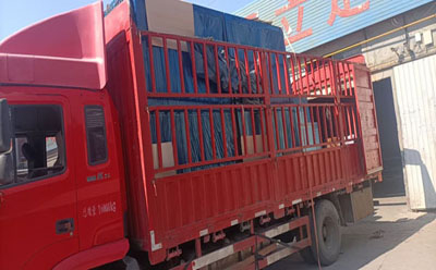 百葉窗空調罩不斷裝車發（fā）貨